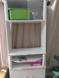 معرض • ١٫١×٢٫١م • خشب مصبوغ ابيض