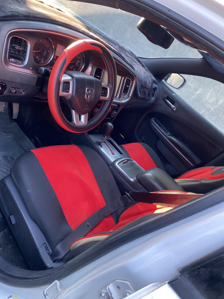 جارجر 13 كصه قماره فقط جديده كله اي نقص مابيه متومه تخم تاير مكينه 3600 شاشه جبيره دواخل جدد تبريد حداده جديده كله جاهزه مكاني البصره السعر 55 بيه مجال بصيط 
***********
