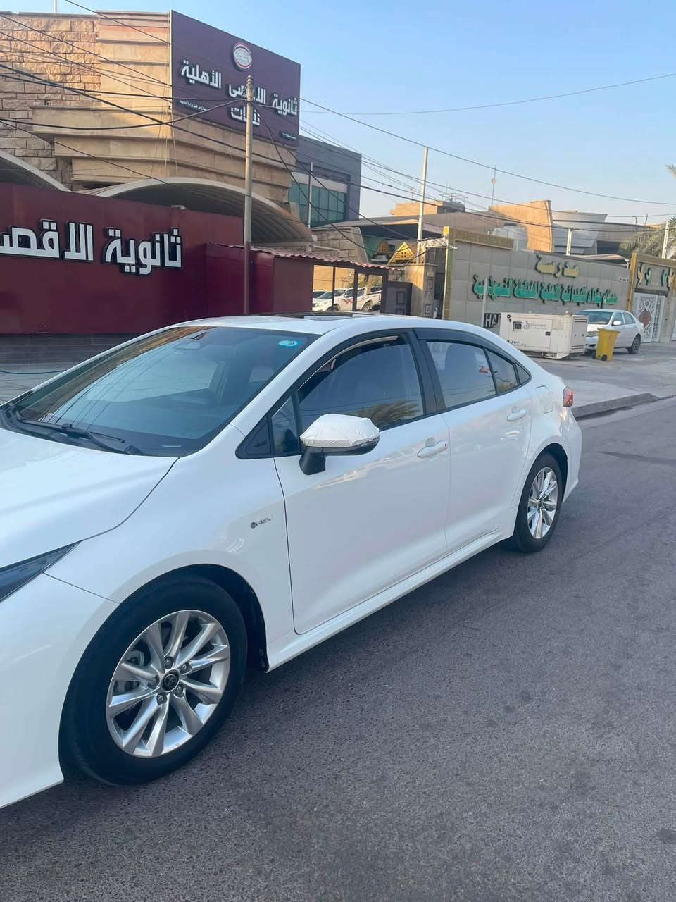 كورلا 2025
هايبرد
ماشيه ٥٠ 
السياره فول فول  مواصفات
مكفوله من كلشي 
بيها فقط بار  شبر بل باب ما الصدر 
السياره استخدام شخص واحد فقط 
السعر ١٥٥ بيها مجال 
مكانها السيديه 
***********

