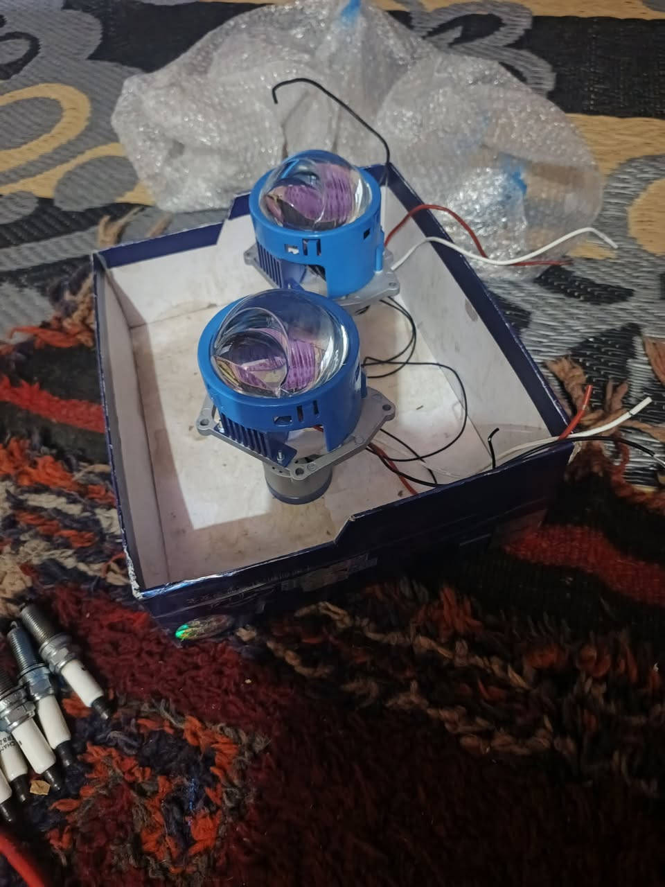 السلام عليكم عدسات عالي ناصي ليزر للبيع ***********
