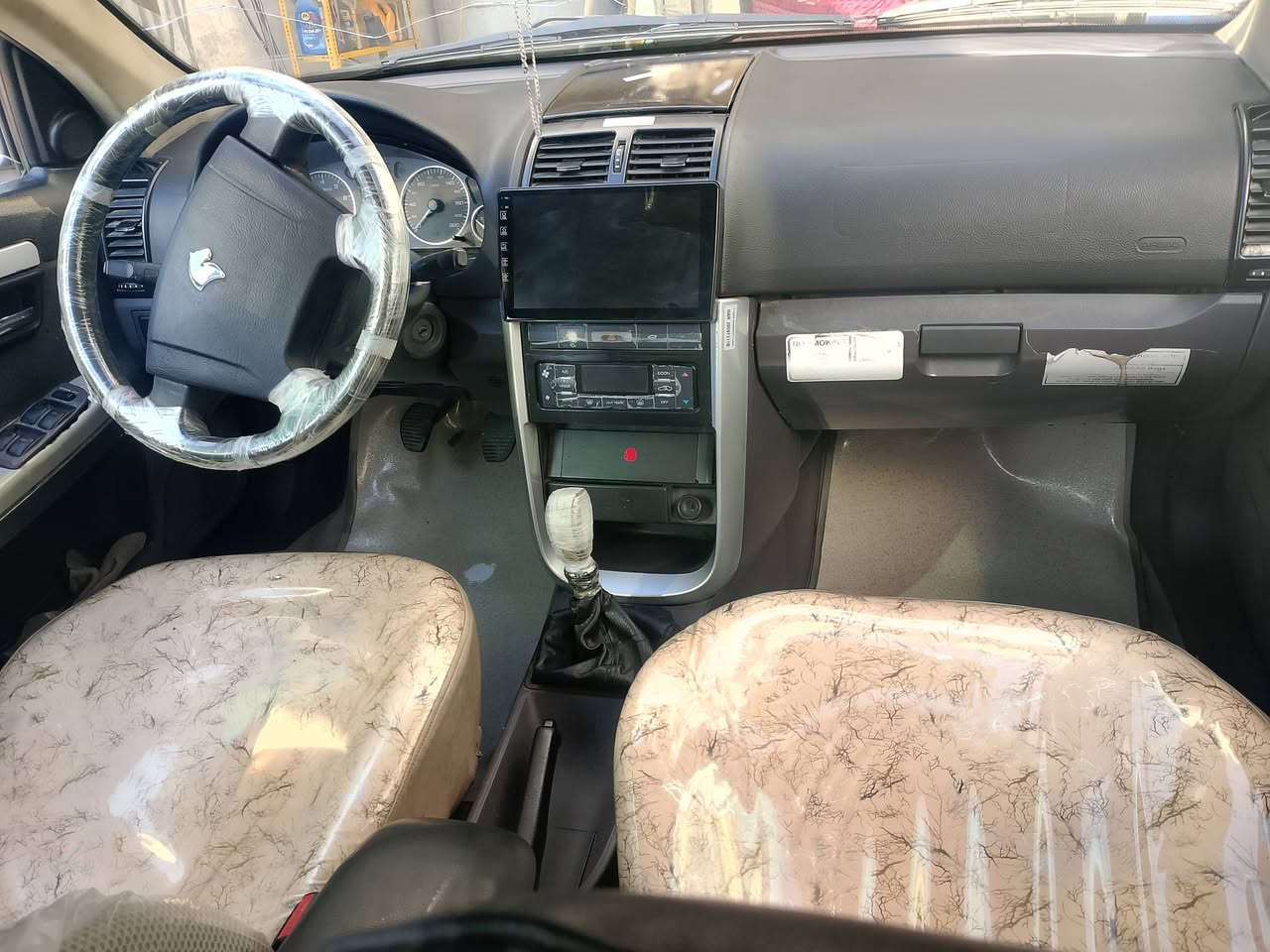 السلام عليكم سمند 17للبيع
بيها صبغ ب جاملغ الخلفي شويه  كير مكينه مكفول 
تدفئه تبريد ثلج 
لايت زنون 
شاشه اندرويد 
تخم تاير جديد 
باتري جديد 
سياره جاهزة 
بسمي سنويه لل٢٧ شرط التحويل 
السعر. #55
عنواني بغداد البلديات غير موتوفر خاص 
اتصل وتدلل ***********
