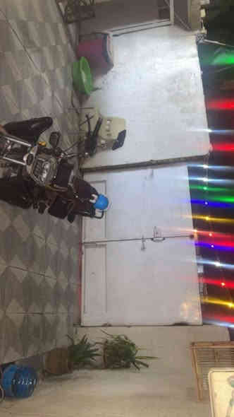 السلام عليكم بيت تجاوز للبيع حي التراث شارع وادي الذئاب قرب مدسه الفتوى بيت كامل مكمل على خير خاص مفتوح بيت حلو رقمي *********** واتساب
