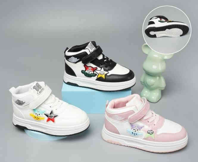 السلام عليكم بضاعه جديده اليوم وصلت نواعيه شتاىيه
العنوان محل الاميرات. قرب مجمع الكوثر 
متوفر توصيل دخل النصر 
رقم الهاتف. ***********
