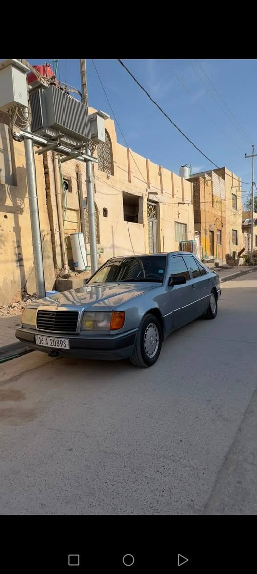 مارسدس دب للبيع او مراوس ب ياباني  .... 
كير محرك حداديه تخم تاير ويل جديد قواعد دبلات كفاله تبريد شغال  .... رقم انگليزي قادسيه تحويل مباشر  موديل 88 ...... السعر 60 وبيها مجال 
 مكانها الديوانيه غماس الاتصال ***********
