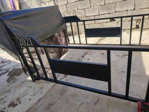 سلام عليكم شباب عندي هاذه الجنج للبيع العنوان كركوك واحد حزيران رقم الهاتف *********** السعر 100 بي مجال
