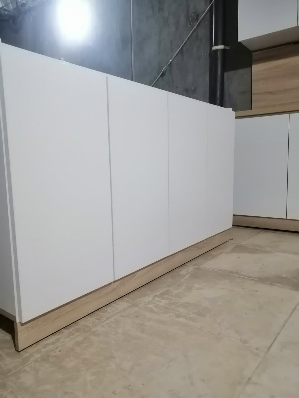 سڵاوکەوانتەری سێت بۆفرۆشتن دەسکردەوموادیMDFتورکیە تاکەکانی جەگەونەرمادەی هایدرۆلکی عەسڵی دژەژەنگی لەسەرەقیاسی کەوانتەر375سم سنگەکەی150سم لۆکەوبەکارنەهاتوەبەنرخی دەستی دووئەیفرۆشینەوەشوێن سلێمانی


**إذا كنت صاحب هذا الإعلان وتريد حذفه لأي سبب، رجاءا أرسل رسالة إلى الدعم الفني**