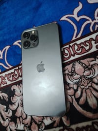 ايفون ١٢ برو ماكس • ١٢٨ • سماعة مكالمه معطلة