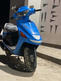 فراشه • حاويه • نضيفه