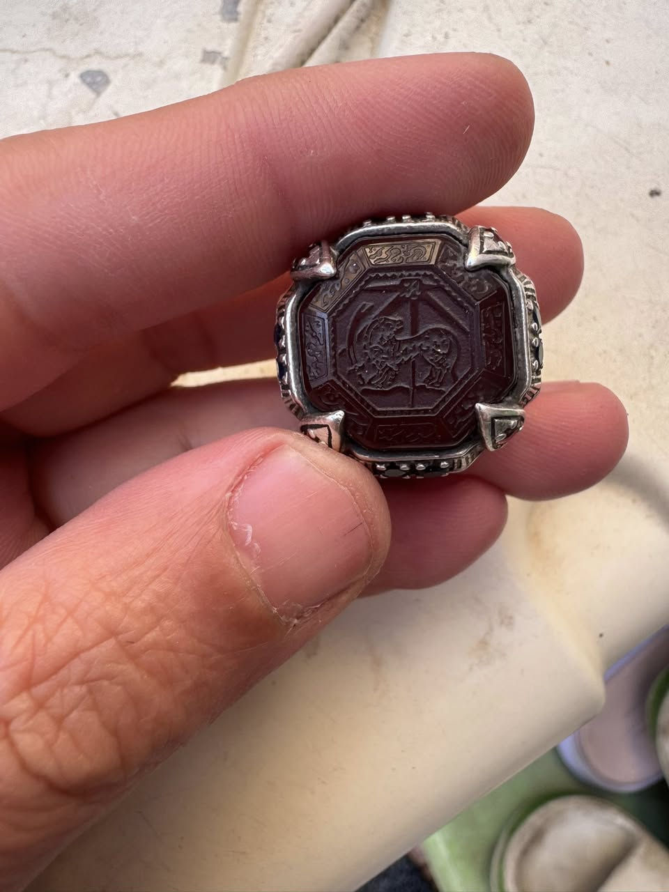 سلام عليكم عقيق يماني كبدي قديم خط الامه المعصومين عليهم السلام صياغه ثقيله للبيع السعر 250 الف مكاني بغداد


**إذا كنت صاحب هذا الإعلان وتريد حذفه لأي سبب، رجاءا أرسل رسالة إلى الدعم الفني**