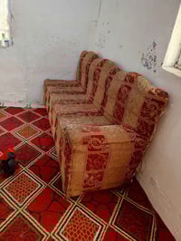 كنب ٤ نفرات • نظيفه • كوفه ١٧ تموز