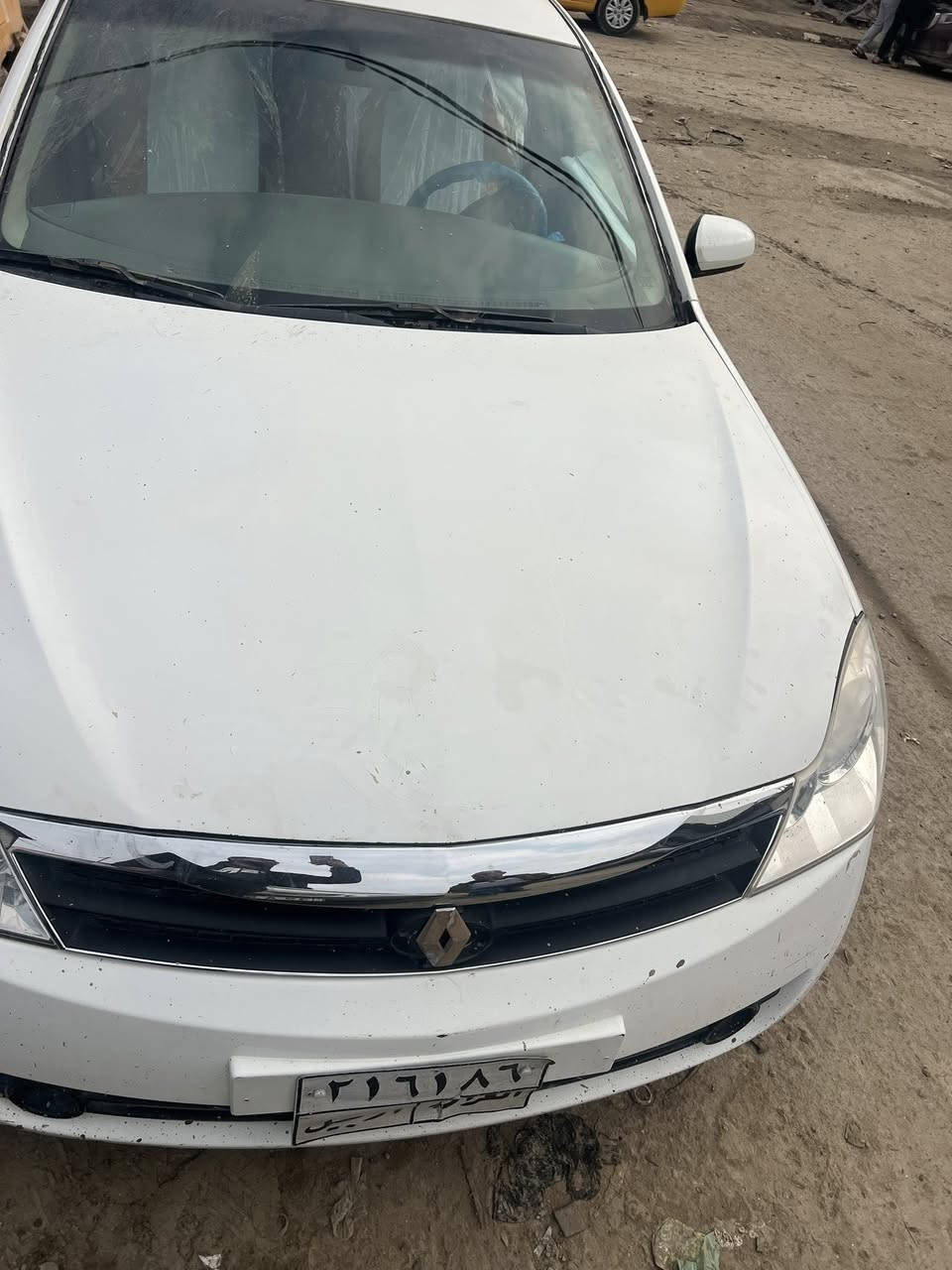 للبيع رينو سافران
مديل 2009سياره صبغ جاملغ ايمن ونص البنيد باب الصدر ملاون وي الجاملغ 
وجاملغ خلفي بارد وبيه حالوبات ناعمه كلش مينشافن 
محرك تبريد حداديه كله جديد تخم تاير سياره رقم اربيل رقم القديم نافذ 
السعر 80 وبيه مجال 
مكاني الديوانيه اقره التفاصيل وتصل 
اتصل ***********
