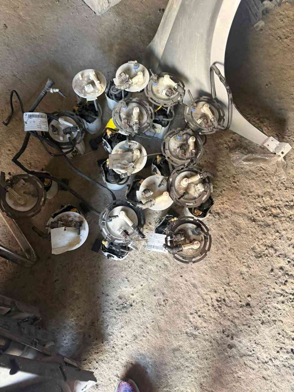 بيت الشوفر2..
لتجارة قطع غيار جميع سيارات الشوفر...لبيع المواد الاحتياطية والتفسيخ لسيارات الشوفرليت ( الماليبو / امبالا /جي ام سي اكاديا/ جي ام سي تيران / شوفر اكونكس/ )...
يتوفر توصيل لكافة محافظات العراق ...
العنوان : بغداد - الشيخ عمر - مدخل ساحة الطيران - الفرع الاول على اليمين - المحل الرابع .
اتصال واتس اب الرقمين  ..مرتضى الساعدي ***********. ***********
***********
