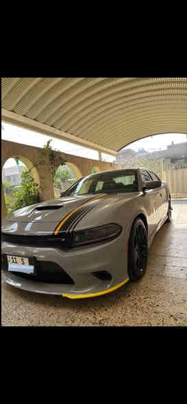 جارجر جي تي بلص ( اورنج ادشن) 
رقم بغداد بأسمي تحويل ثاني يوم
‏CHARGER GT PLUS ORANGE EDITION . 
الموديل :2022  . (خليجي) . 
العداد : ٣٤ الف 
بيها ملاحضتين بسيطات
الضمان : 3 سنوات او 60 الف 

المحرك : V6.  3.6L .
المواصفات :
* نسخة ORANGE EDITION. 
* خطوط طولية على الهيكل. 
* مكابح رياضية برمبو خاصة بالون البرتقالي. 
* جناح خلفي اسود. 
* ويل قياس 20 انچ اسود . 
* ستيرن رياضي . 
مقاعد رياضية من الشاموا مع خطوط بالون البرتقالي. 
* نقطة عمياء . 
* مصابيح أمامية زنون . 
* كشافات الضباب زنون . 
* المصابيح الأمامية مع LED . 
* حساسات . 
* شاشه كبيرة مع نظام ملاحة نفكيشن GPS .
* الشاشة مع اوپشنات SRT . 
* سستم صوت الپاين .
* فتحت سقف (سلايد) . 
* مقاعد أمامية كهربائية عدد 2 . 
* ذاكرة لحفظ وضعيات الجلوس (ميموري) . 
* مقاعد أمامية تبريد وتدفئة . 
* مقاعد خلفية تدفئة . 
* تشغيل عن بعد . 
* ستيرن كهربائي . 
* تدفئة ستيرن . 
* محدد سرعة . 
* تلفون بلوتوث . 
* كاميرا خلفية .
* مرايا متحسسة للاضاءة العالية .
* كير شفتر بالستيرن . 
* دخول ذكي (بصمة) .
* ⁠مكاني بغداد البلديات * ⁠***********
