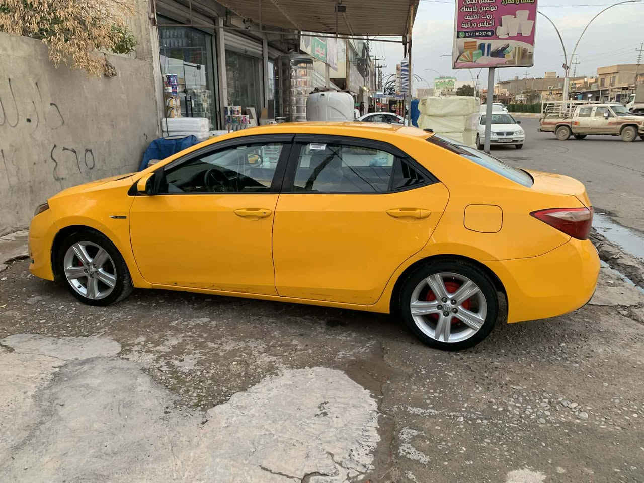 كرولا ٢١٨
مواصفات LE
حادث بنيد جامرلغ بدون دواخل شرط 
سياره كللش حلوه و نضيفه تخم تايرات جديد صدر امامي خلفي جديد 
سنويه صاقطه صار اعتقد سنه او اقل من سنه  سياره بس وكاله 
سياره غاز وبنزين و موجود بطاقه الغاز والبنزين
سعر115 Singapore


**إذا كنت صاحب هذا الإعلان وتريد حذفه لأي سبب، رجاءا أرسل رسالة إلى الدعم الفني**