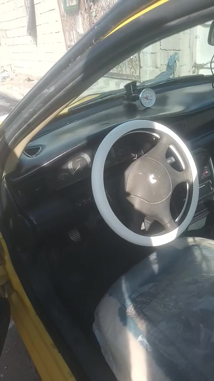 من رخصت مدير الكروب سمند 10
للبيع فقط متوازي عله بيعتهه سياره مال جناي  السعر 26من الخير قفل 
ماكو هيج سعر  لون ليموني بلادي. مصبوغه عام فقط وبيهه ملاحضات بصيطه***********بي وتساب
