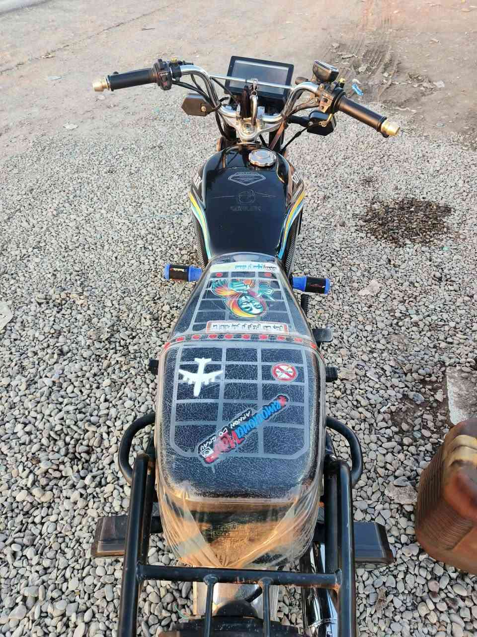 سيفان لبيع موديل 25  اوراق كفالة عامة دراجة جديدة بصمة واحدة مكان  بعقوبة سعر 650 قفل قفل رقم موبايل ***********
