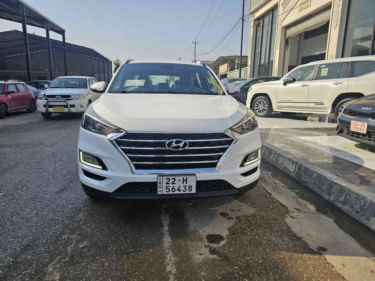 توكسون موديل 20 شركة الكاصد
مكفول كفالة عامة 
ماشي 70 الف 
مكان السيارة موصل و الحمدانية 
للاتصال ع***********
