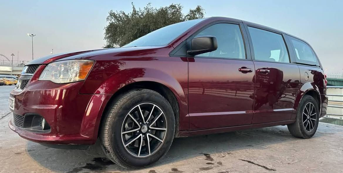 دوج كرفان 2018 رقم بغداد فئة SE
رقم بغداد
رقم شانصي موجودة بل منشور 
منظومة زينون ليزري عالي وناصي
ويل GT

🟪 السعر  :: الطلب في التعليقات ويوصلك مباشرة ✍️ 📩

شاشة أندرويد مع شاشة فرس
تبريد 3 قطع

رقم صاحب السيارة 
***********
