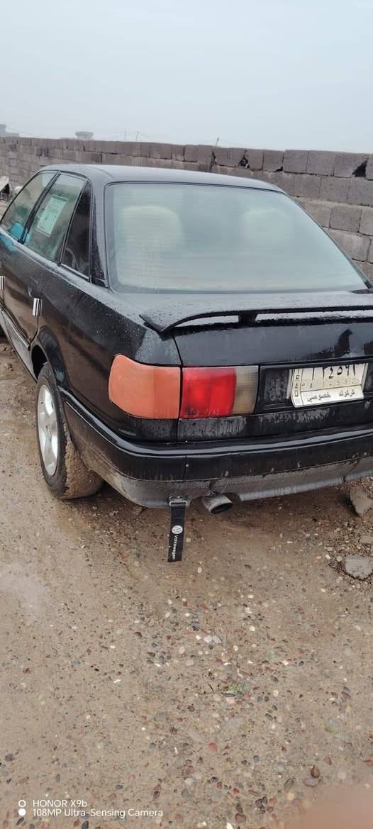 السلام عليكم مكلف بالنشر اودي رقم كركوك الماني سويه عضم شرط تحويل وكالة من الشرعي كير محرك شرط طخم امامي خلفي شرط طخم تاير جديد باتري جديد بدون صبغ سيارة جديدة وجاهزه السعر 25اتصل وتدلل ‏‪***********‬‏
