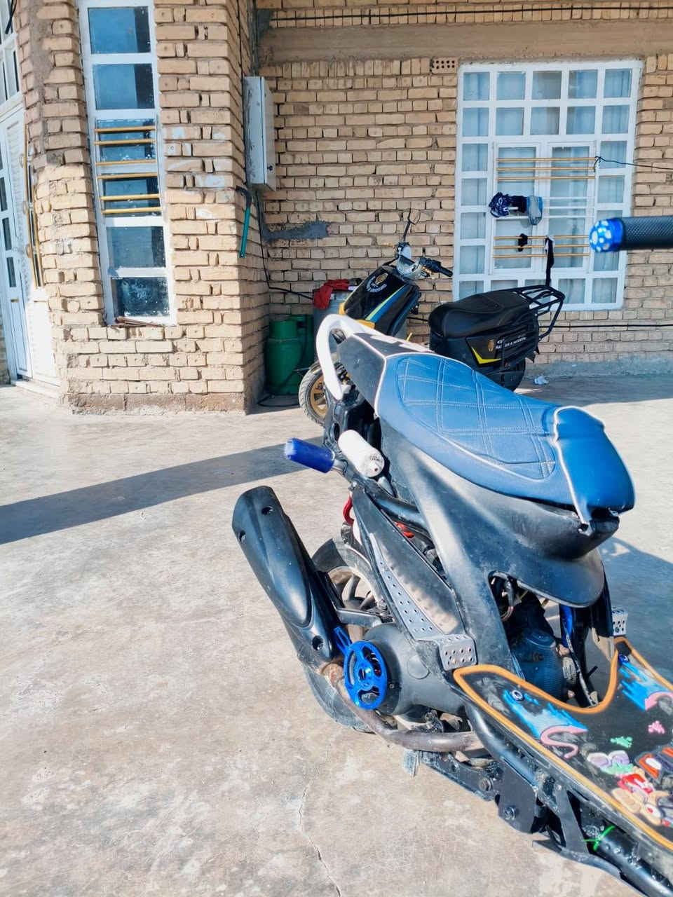 سلام عليكم درجة ماكس البيع بوشه 55بلاديه شرط لا تنقص ولا تجفيت الك فحص درجه بيه شلعه تخبلل  محرك ناعم صلف هندر شغال درجه حلوه ترهم مال لعب مال جنيه سعر 475بيه مجال قليل ترهم مرواس بيراني ***********
