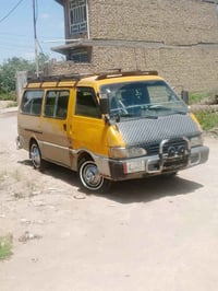 شباب كيا بسته موديل 95رقم بغداد.    مصفره هيئه كلشي ماعليه     كير محر...