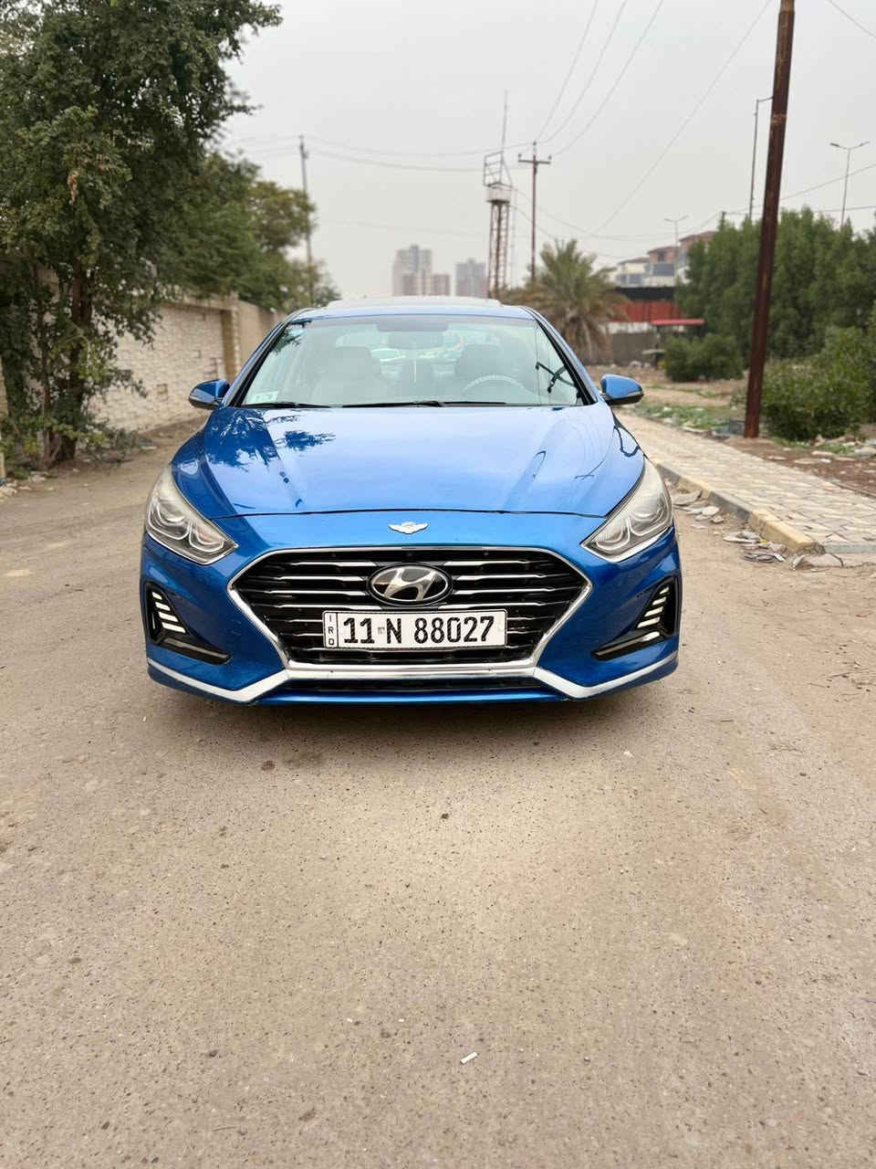 سلام عليكم سوناتا ٢٠١٨ وارد امريكي حادثها من امريكا بس لايتات لاماميه سرقه فقط هنا بل عراق صارت بيها طخات بسيطه انصبغن عله كدهن سياره حلوه وجاهزهه
سياره بدون ايرباك
مكينه وكير وحداديه وتبريد كفاله 
فول مواصفات  Vip
فتحه + بصمه + بصمه ابواب + داخل جلد رصاصي + كشنات لاماميه كهرباء + كشنات لاماميه تدفئه وتبريد + رادار جوانب + كشن خزن ممري + مري قلاب مع رجوع + رادار امامي + ثلاث اظمه قياده + فول تحكمات + شاشه جبيره + كامره دواره + تبريد قطعتين +وباقي لمواصفات لمعرفه 
مكينه ٢٤٠٠ شرط كفاله مملعوب بيها ابد 
سعر ١٢٣
مكان السياره الكراده 
للستفسار
***********
