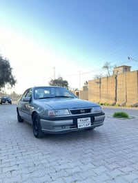 اوپل فيكتر • ١٩٩٢ • اوتوماتيك