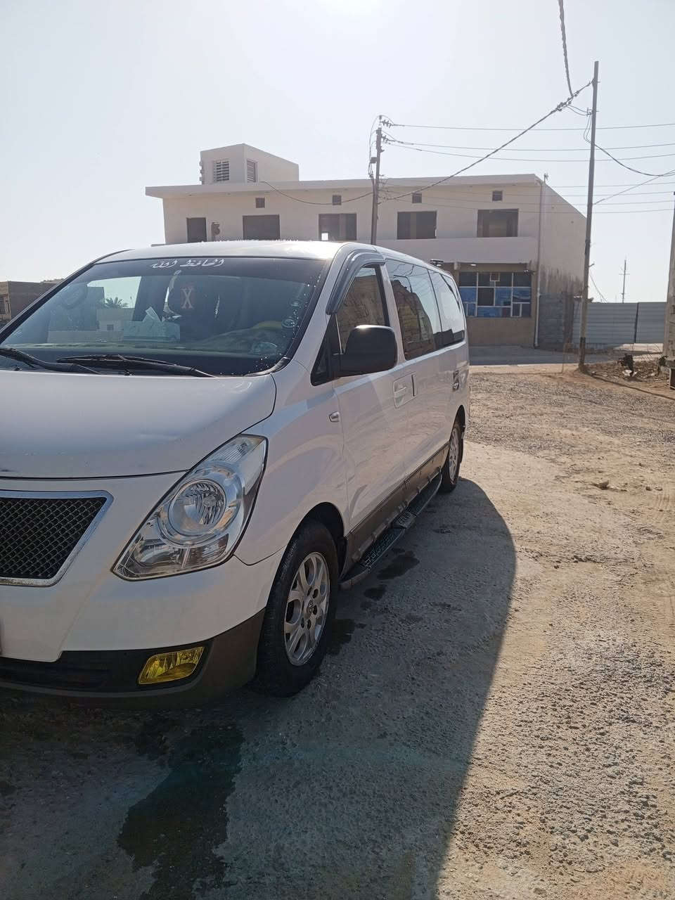 سلام عليكم  اللبيع سيارة  ستاركت مديل 2014 سياره تنتات فول موصفات  جاملك العبري مبدل بكوريه وجاملك الخلفي صبق مال العبريه شويه من الباب والباقي كفاله سياره جازه  مكينه مجول بلاد.  رقم ‏‪***********‬‏ مكاني بصره كرامت علي
