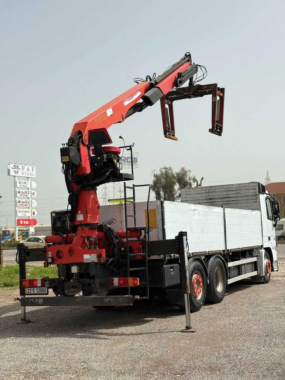 معرض مهدي اربيل
نوع : اكتروس كرين بلوك
موديل : 2010
حجم :2546
ألون : ابيض  
مواصفات: مارسيدس اكتروس بيلادي كرين استيرن دوار كرين بالفينكر 21001. 2 سیلایت توب كماش بيلادي كاعي بودي حديد كدام جبليس سيار مكفوله 
گير : توماتيك 12 نمر
 العنوان : اربيل  قوشتب تريق كركوك  معرض مهدي اربيل 
***********
***********
