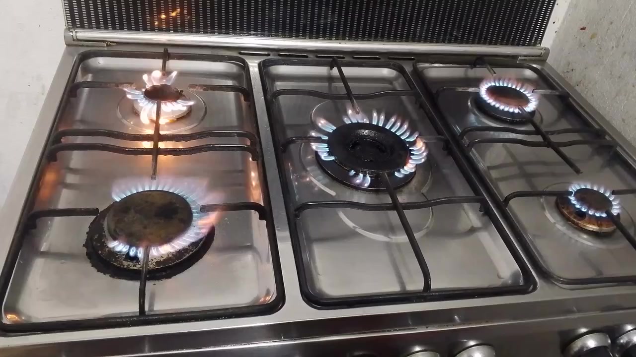 يالله طباخ البيع بس جامة مكسورة يشتغل


**إذا كنت صاحب هذا الإعلان وتريد حذفه لأي سبب، رجاءا أرسل رسالة إلى الدعم الفني**