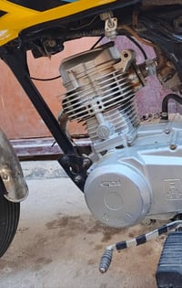 دراجة نارية • اربعة كير • الميلاد مقابل الدرة