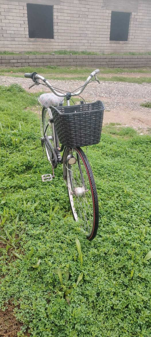 بايسكل للبيع حجم 27 سعرو،60وبية مجال للتواصل خاص


**إذا كنت صاحب هذا الإعلان وتريد حذفه لأي سبب، رجاءا أرسل رسالة إلى الدعم الفني**