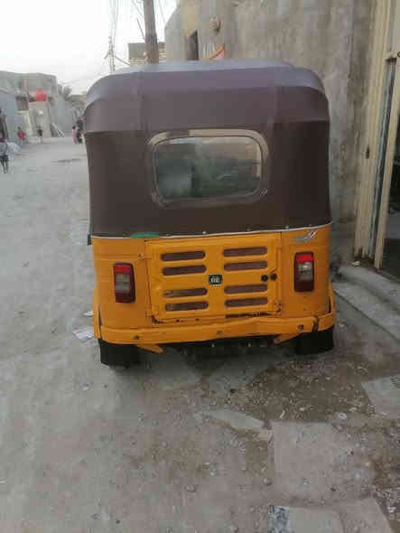 السلام عليكم تكتك البيع موديل 2020 
رقم (بغداد) تحويل ثاني يوم التكتك يرادله ترتيب شويه
او بيه ضربه بالتكمه تجي او اشوف بعينك او بالعافيه عله الي يخذه السعر( 5500) مكاني بغداد الرشاد
***********
