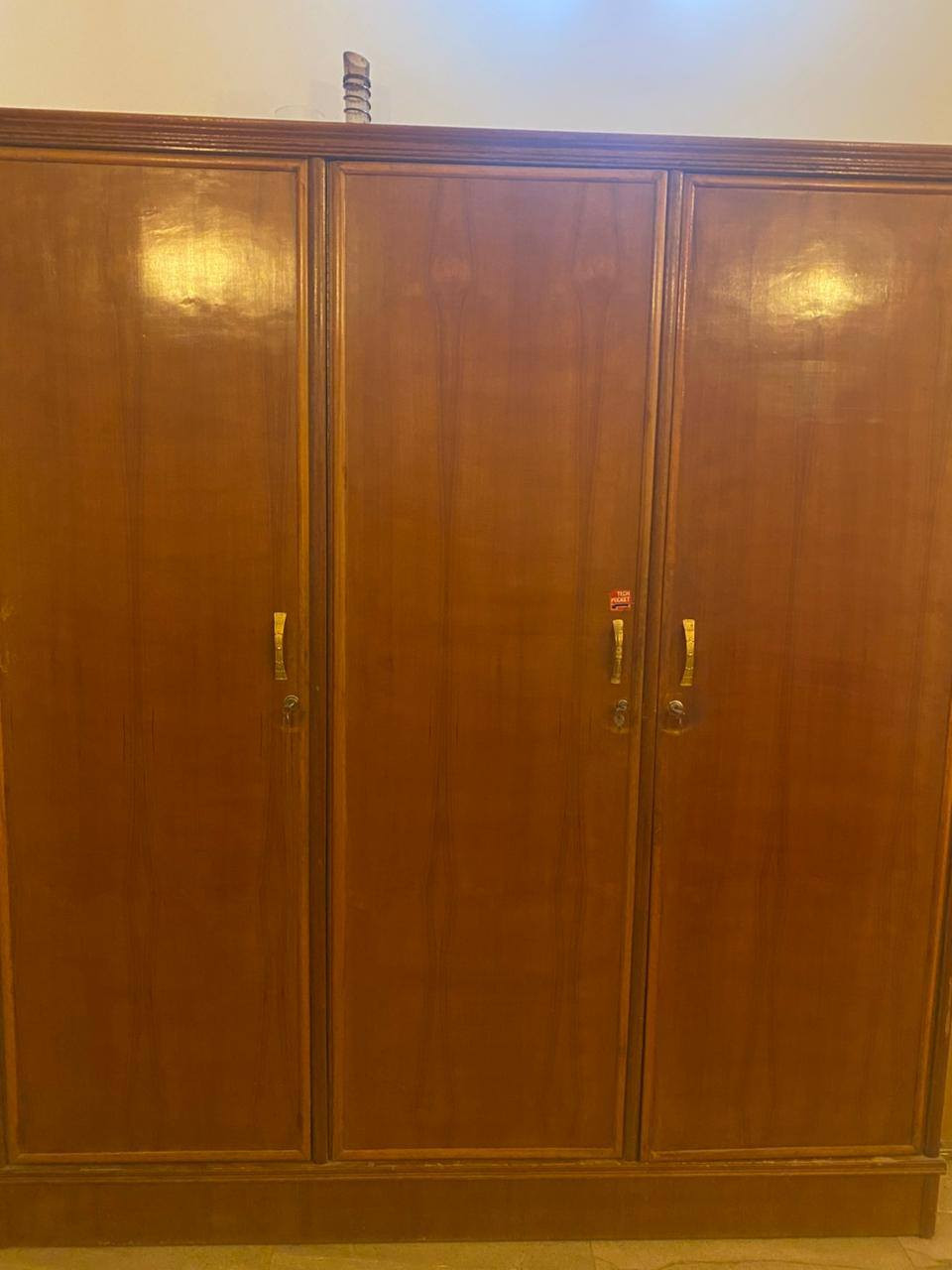 عنوان الاعلام غرفة صاج ٣ اسرة وكنتور وميز تواليت وبلازمه  وكنتور بابين تركي للبيع


**إذا كنت صاحب هذا الإعلان وتريد حذفه لأي سبب، رجاءا أرسل رسالة إلى الدعم الفني**