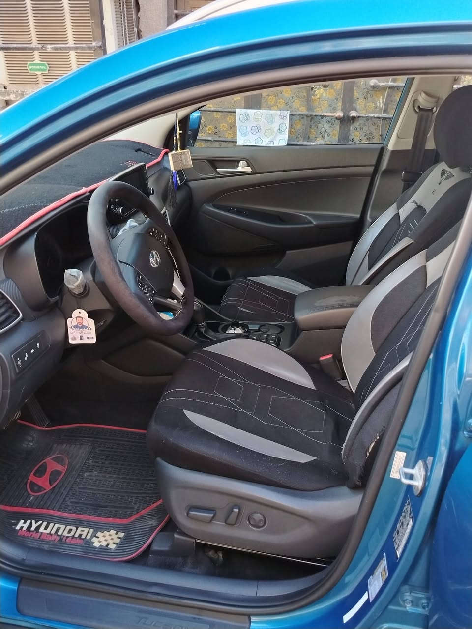 سلام عليكم للبيع هونداي توسان موديل ٢٠٢٠ أمريكي مواصفات سايد بريك بصمه أبواب بصمه تشغل بصمه شاشه أماميه كشنات الاماميه كهرباء كشنات بطن محرك 2000 جتي اي اناره ترحيب عند الفتح داخل اليدات تبريد قطعه مكان بغداد رقم ***********
