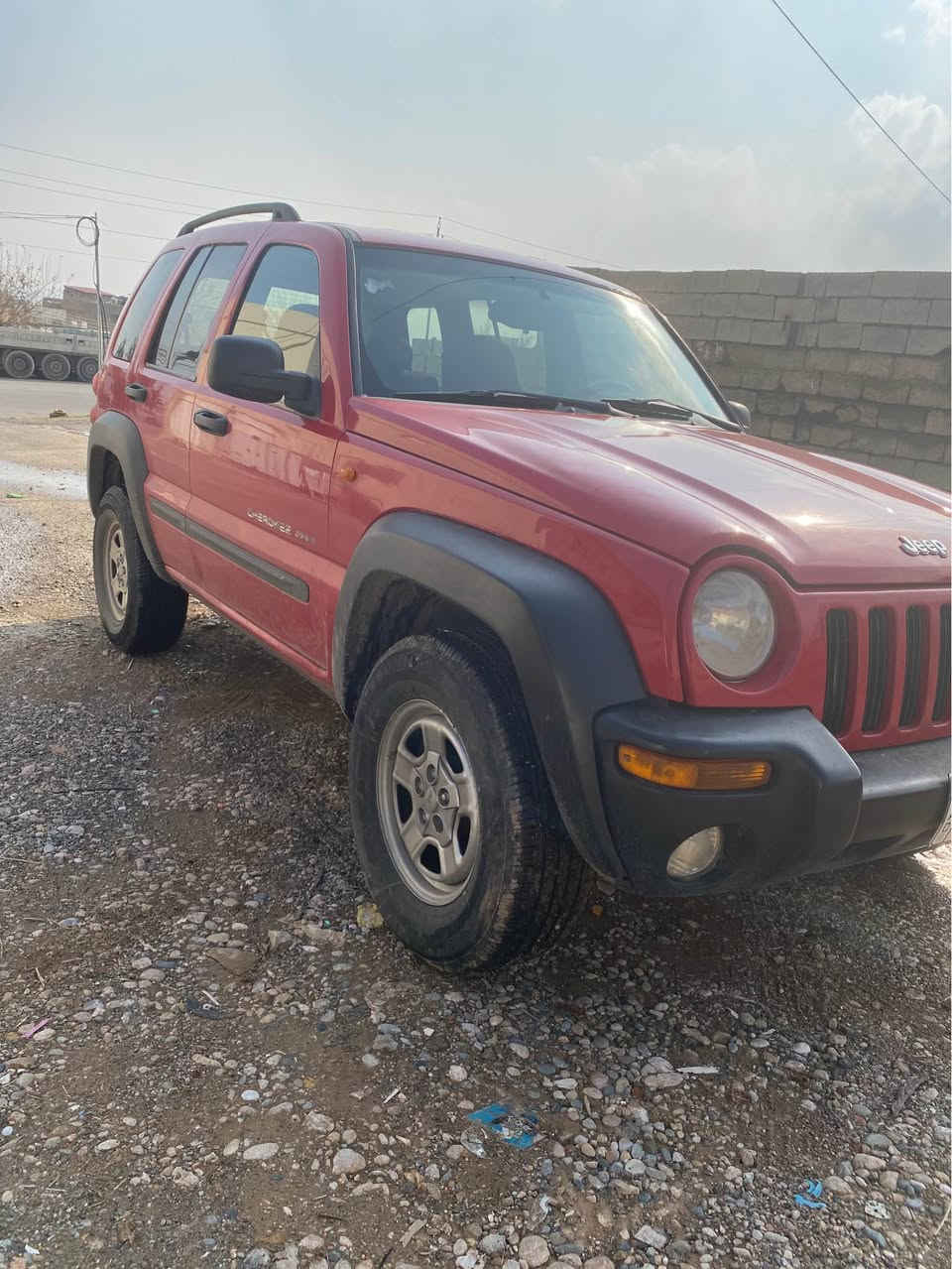 Jeep جێپ شیرۆکی ٢٠٠٧ بێ سەرەتایە 
هەموو شتێکی بەشەرت 
بڕاوە وەرگەران لێدراو بێ دەعمە 
مەکینەی نوێیە گێرو مەکینەی بەشەرتە 
لە کۆیەم *********** 
***********
٦٥ وەرەقە كويسينجاك, أربيل
