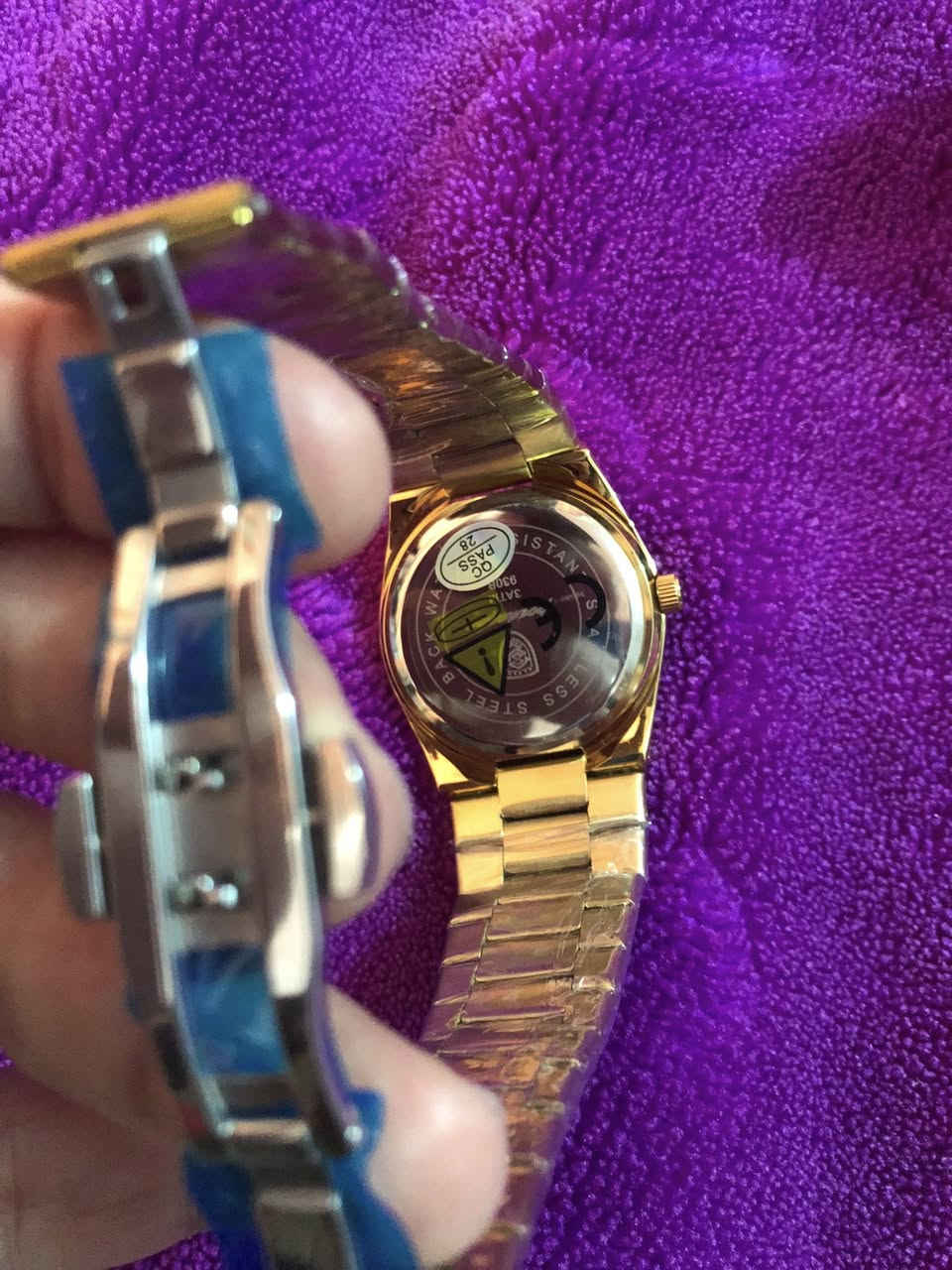 ساعة بوديغار
قطعة ذهبية رووعة
باللوك


**إذا كنت صاحب هذا الإعلان وتريد حذفه لأي سبب، رجاءا أرسل رسالة إلى الدعم الفني**