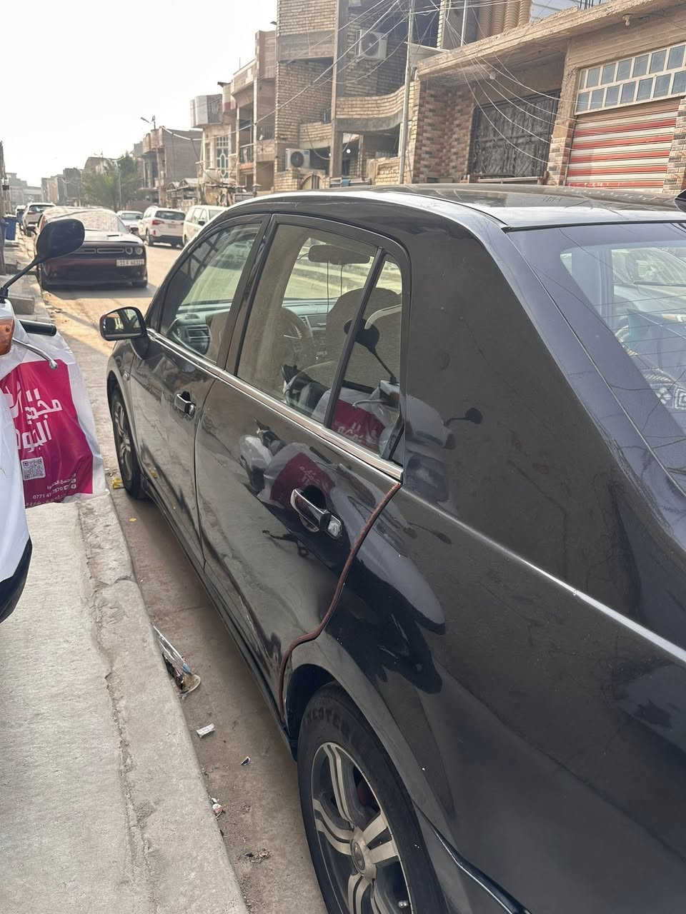 نيسان فيرسا 2009
-كير ومكينة نظيفات اكفلهن
-تبريد شغال/متحمة بالصيف مداريهة من هاي الناحية
-جداً اقتصادية بالبانزين
سيارة تخدمك فوراً بدون صرف ميكانيك

-مناسبة لشخص يريدهة استخدام يومي او يشتغل بيهة 
او للي يريد سيارة رخيصة تمشي امورة

-مصبوغة عام تحتاج شغل تجميلي بسيط(الدعامية الخلفية بس تتكعد)

عليهة 250 غرامة تنزل من سعرهة

السعر المطلوب 67 ورقة قابل للتفاوض 
مكاني بغداد الغزالية

***********
