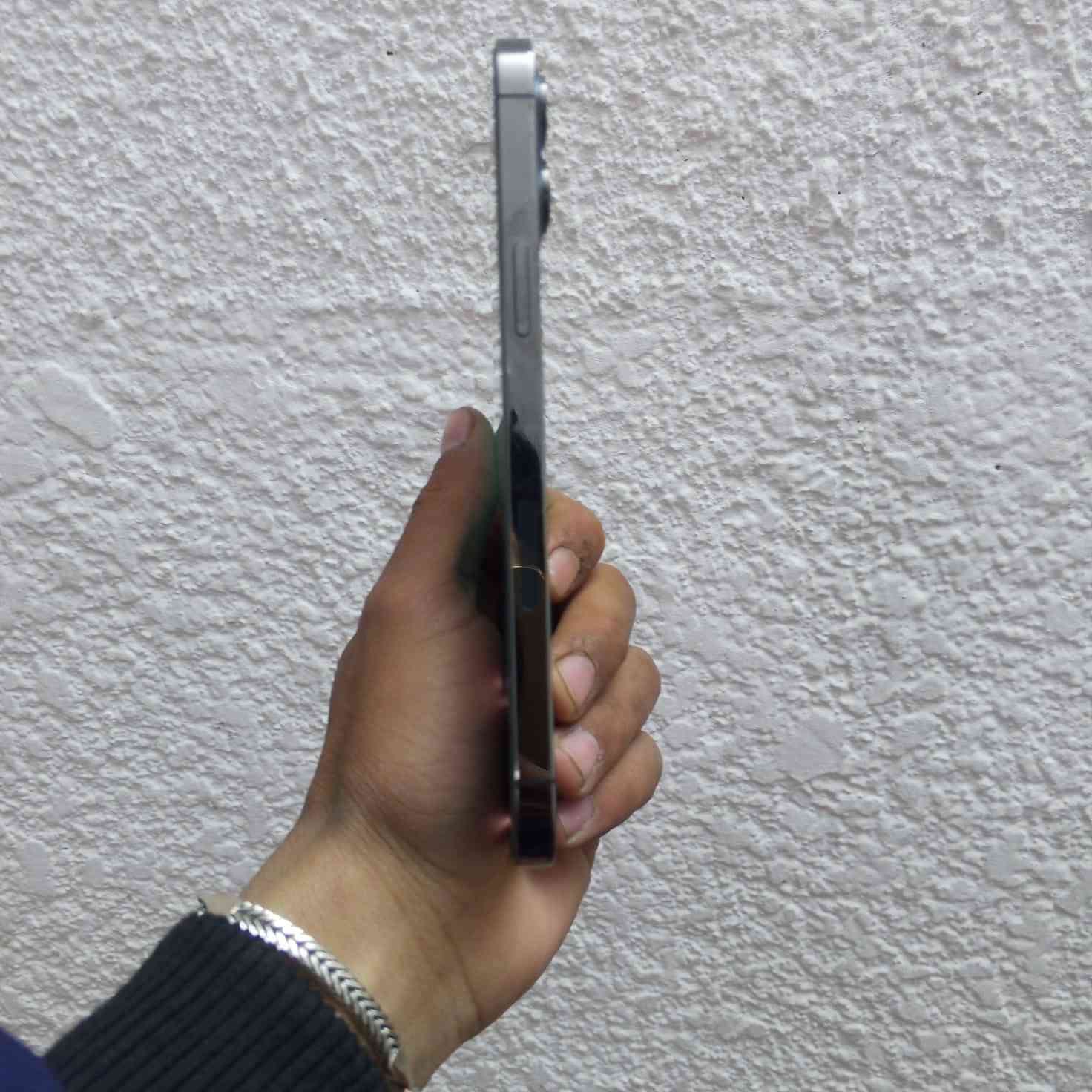 سلام عليكم
ايفون 12 برو ماكس وتر مامبدل ايشي ذاكره 128 بطاريه 88 امريكي شخط مابيه مكاني مدينة صدر سعر 490 وبيه مجال رقمي ***********
