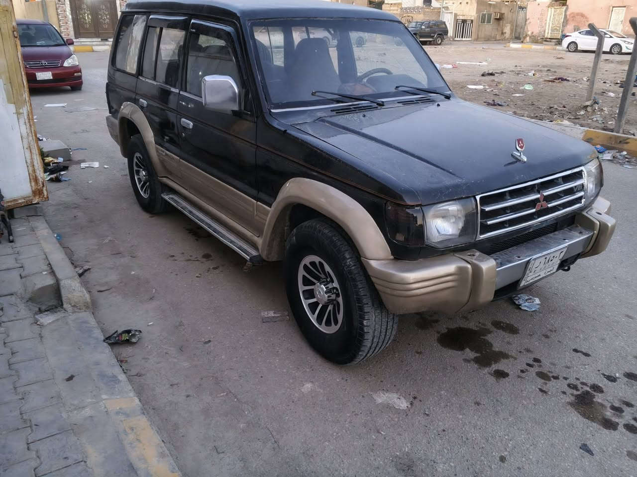 سلام عليكم باجيرو البيع مديل 92 مكينه فيفتي 3000 دوخل حلو حداديه جديده راعيه بل ناصريه وعندي وكاله بسمي مكان ناصريه مركز سعر 47 بيه مجال رقمي ***********
