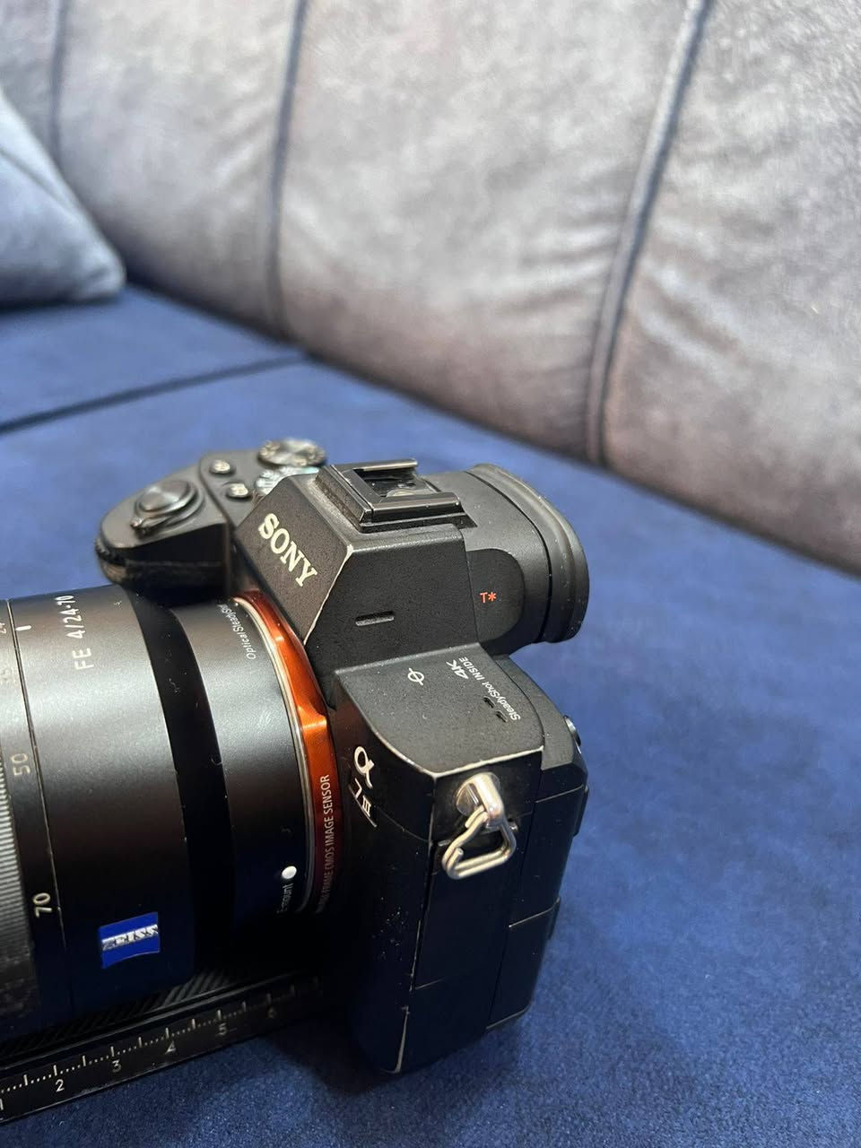 كامره للبيع
شتر ٢٢ك
نضافه تسعين بل ميه
مع عدسه وكامل ملحقات
فقط مراوس بزد 
للستفسار:***********
