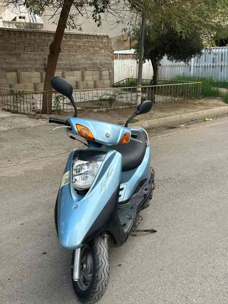 السلام عليكم دراجه بريز للبيع الدراجه نضيفه مابيهه اي نقص  السعر 650 اوبيهه مجال العنوان بغداد شارع فلسطين ***********
