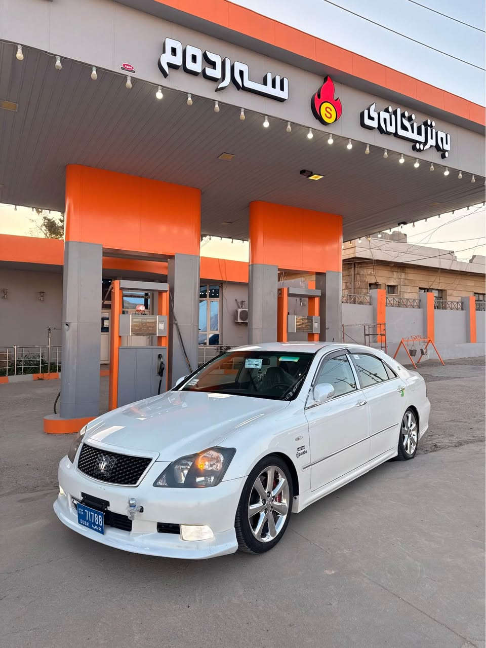 سەرەتا بەناوی خوای گەورە 
شاهینە ٢٠٠٧  بڕاوە شتی لۆکو سفر ١٨٤ بەرمەجەو شوتەی سپۆڕت🔥لە قوەتی خۆی بێزارە بەس ماشەڵای دەوێ📦🤍
سەیارەکە بەس سلایدو هیتەر نیە دەنا فولە سوکانی وەک ئاوە چرکەی تیا نیە ٤ تایەو ویلی دینگەی ئیستیلی لۆکم بۆ بەستاوە ٤ مکەبەرەی jbl ٥ بەسمە بەسمە رەساسی ئاوێنە ئیشارەت ئاوێنە کارەبای  ڤۆلیۆم فۆرمیکا سور سەیارەکە ناوی لۆکە گەردی. نیە کامل کامل مەسرەف کراوە ببرێک بەستاوە کارەبای مەزبوتە یەک گڵۆپ لە داژبولی ئیش ناکا هەموو حاسەو دوگمەی بەسراوە مەزبوتە بۆیاغی بە شەرت بە قەد ساغێک جوانە سەقفی بەردی بێوە نیە ڕێک ئاوێنەیە لەشی چاڵی نیە سەیارەکە وەسف ناکرێ  ٦٥ گەڵاو معامەلە نیە بەو پارە موشتەری نی سەرم مەهێشێنە ژمارەی مۆبایل ☎️*********** ☎️ كويسينجاك, أربيل
