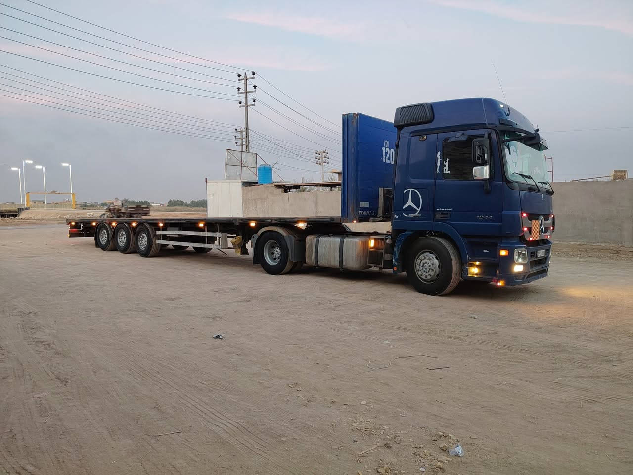 سلام وعليكم اكتروز لل بيع موديل 2011 بسمي سيارة جاهزه لل شغل مكفوله شاصي راس وعربانه الاستفسار اكثر اتصال مع الرقم *********** مكاني بصره الهوير
