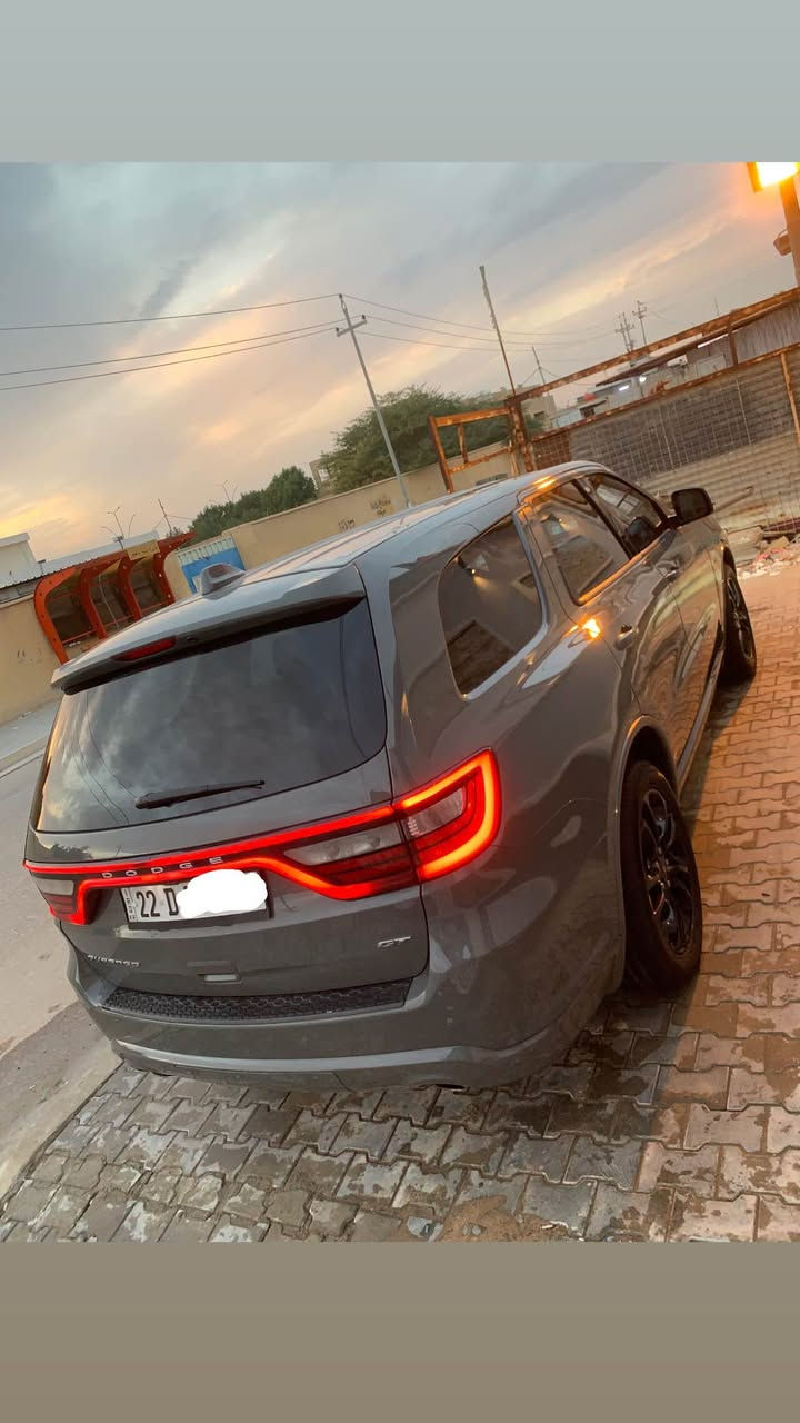 سلام عليكم للبيع دوج دورنكو موديل 2020 لون اسمنتي سياره GT فول عده فتحه بيه بنيد صبغ و خشوم جاملغات الاماميه فقط الباقي كله كفاله سياره جديده اي نقص ما بيه تضليل بيه بلسنويه رقم اربيل سعر 265 
رقم أستفسار ‭٠٧٧٠ ٥٤١ ٣٢٧٣‬ Singapore

