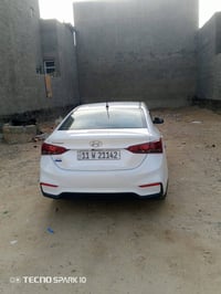 اكسنت موديل 2019 سياره جديده نضيفه مكفوله بيه جاملغ وبنيد السعر 103لمك...