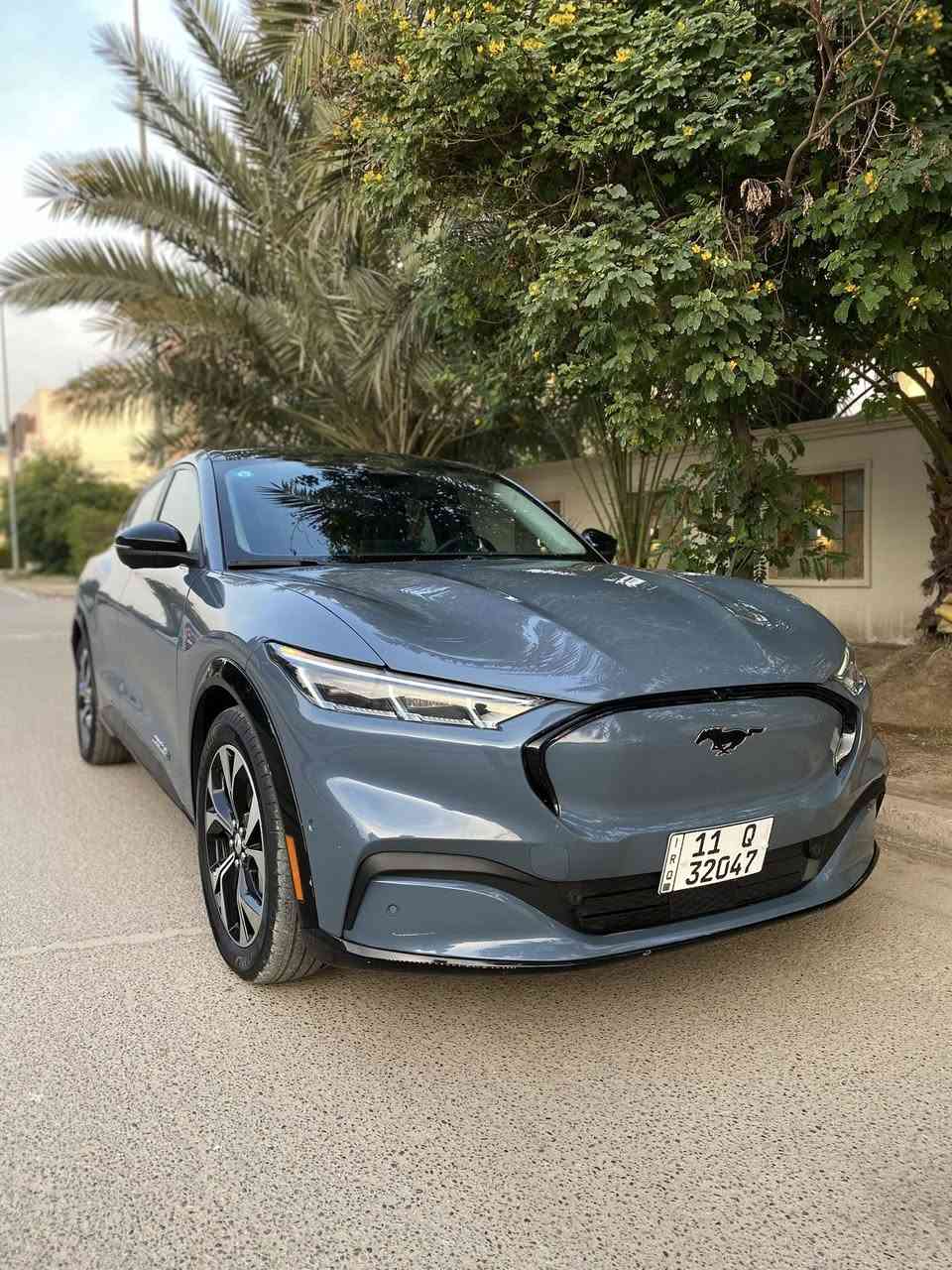 السلام عليكم 
موستك 2023 ماك اي كهرباء بل كامل
فئة بريموم ( فول مواصفات ) 1/1 
بطارية جبيره X حجم 91 كيلو واط 
دبل ماطور 350 حصان 🚀🚀🚀
سقف جام بل كامل 5 كامراة 
شاشة جبيره صندوق كهرباء 
داخل 7 الوان السياره بصمتين 
داخل جلد كشنات كهرباء 
رمز دوخل بل باب شاشة لغة عربية
نضام صوت B&O دمام خلفي 
حساس امامي خلفي 
السياره بجم بل كامل مغلف ( ppf) 
وباقي الموصفات المعروفة
حادث السياره فقط باب السياق 
ومصبوغ وربع الجاملغ فقط  
سعر : ( 215 ورقة ) بيع او مراوس 
مكان السياره اليرموك ***********
