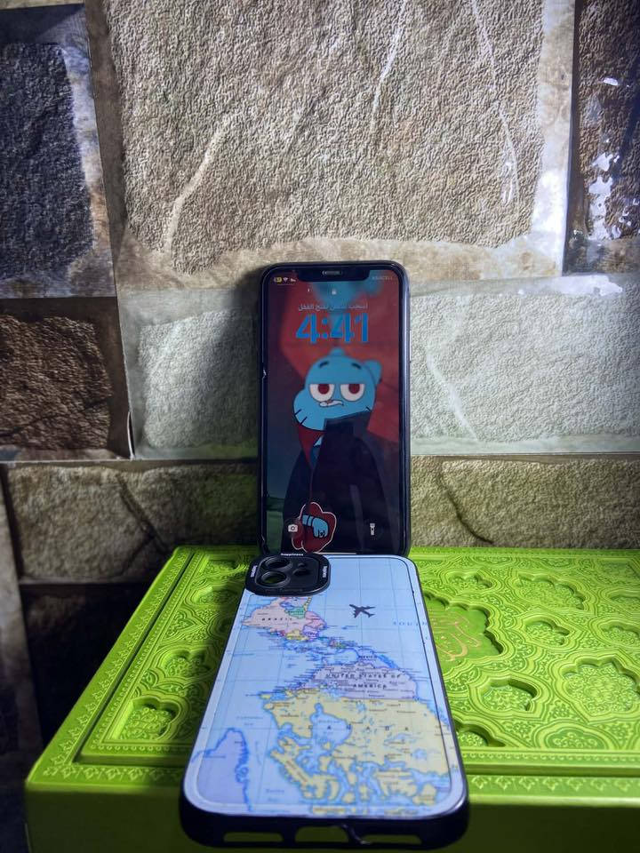 ايفون 11 عادي 
شرط مايعبر هوا مامفتوح 
نضافة #100ً لون اسود {balck}
ذاكرة 64 بطارية 71 قطارة بل شحن 
وضع شركة تك سيم سعر 210 الاف 
*********** موصل سايدين النعيمي ♥️
