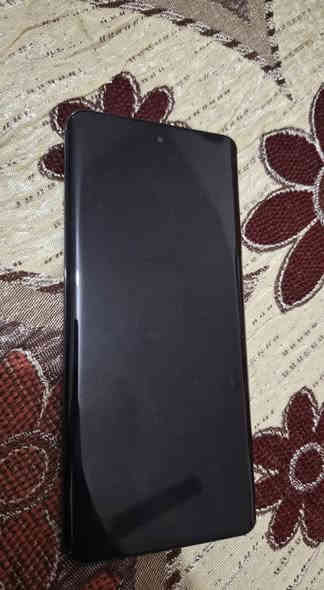 للبيع هونر x9b 5G
السعر 235او بي مجال حك الجيه 
مكاني كربلاء الحسينيه 
هاتف ***********
