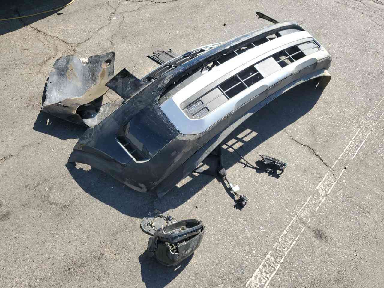 گصة ادوات تلورايد 2024 لون أسود
اي شي تحتاج من ادوات تلورايد اصلي تفصيخ راسلني خاص او اتصل *********** 
***********
العنوان بغداد
